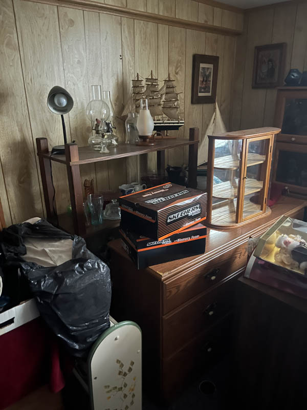 Estate Auction Janesville WI Photos