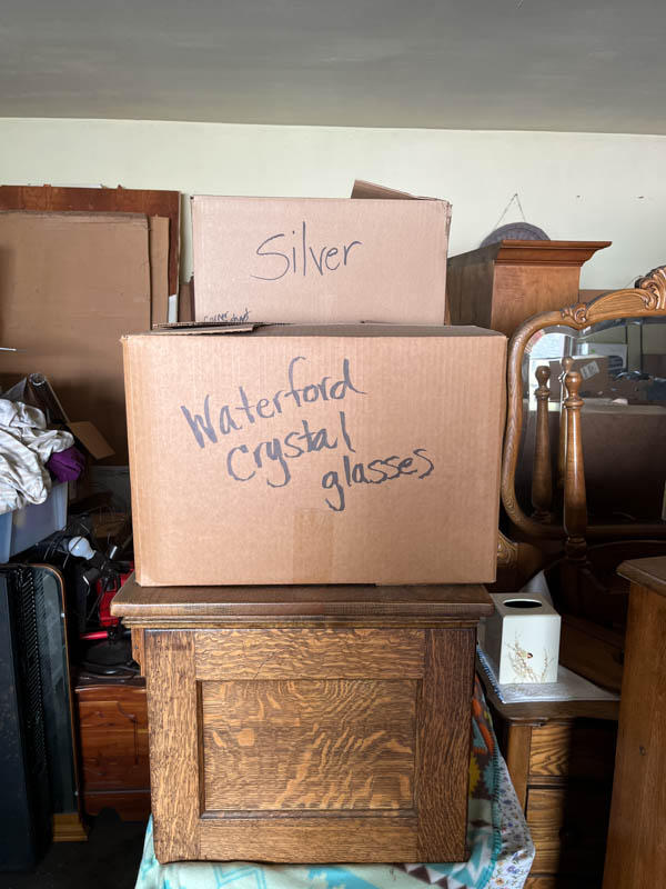 Estate Auction Janesville WI Photos