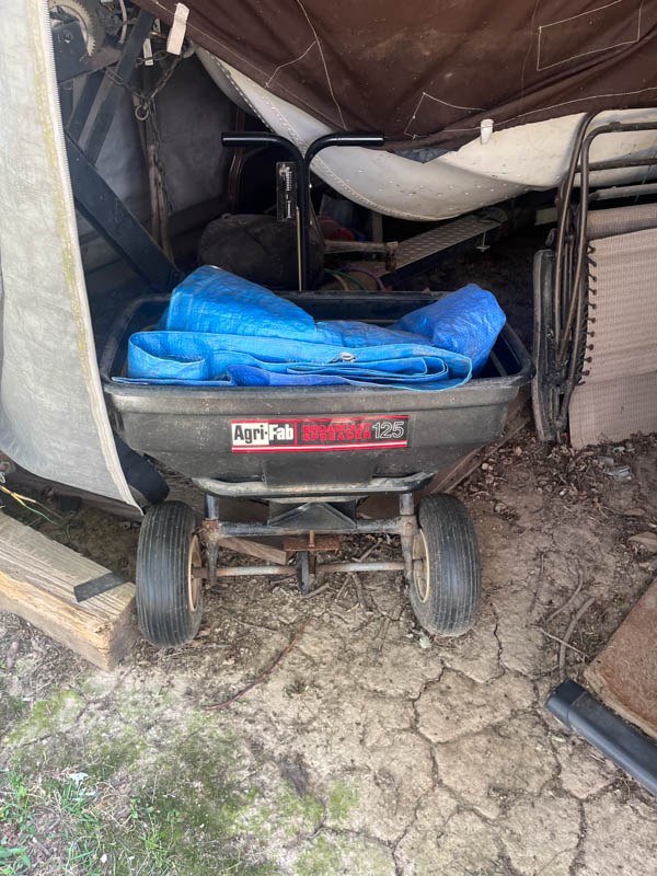 Estate Auction Milton WI Photos