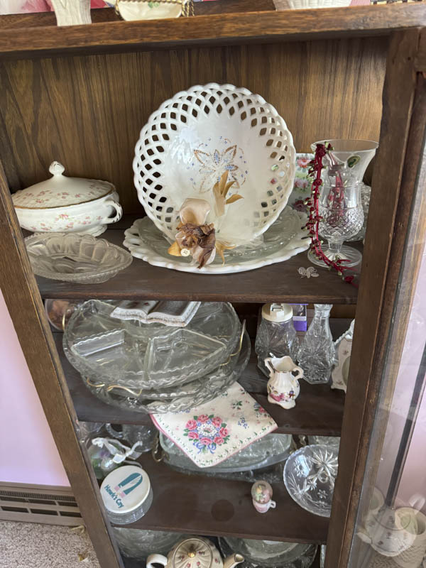 Estate Auction Milton WI Photos