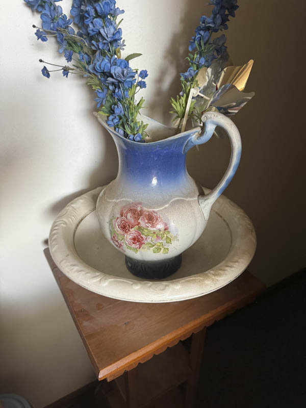 Estate Auction Milton WI Photos