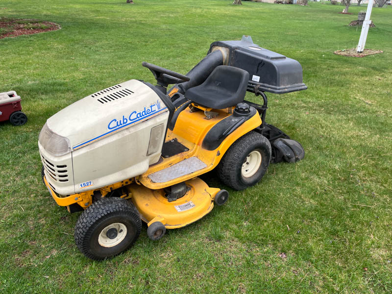 Living Estate Auction Orfordville WI Photos