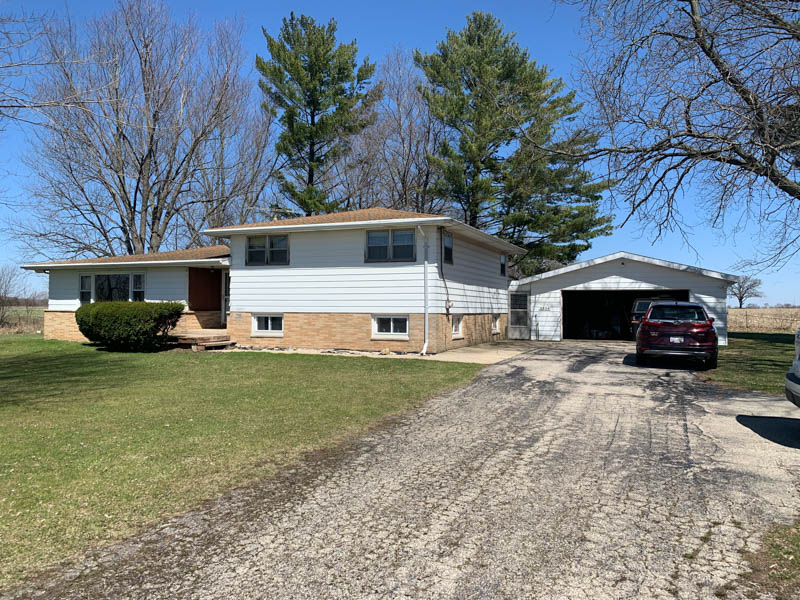 Real Estate Auction Delavan WI Details