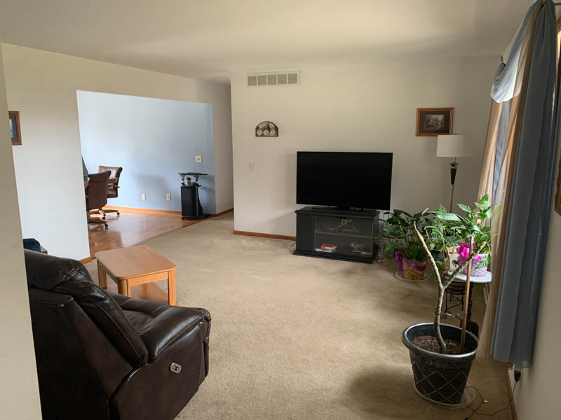 Real Estate Auction Janesville WI Photos