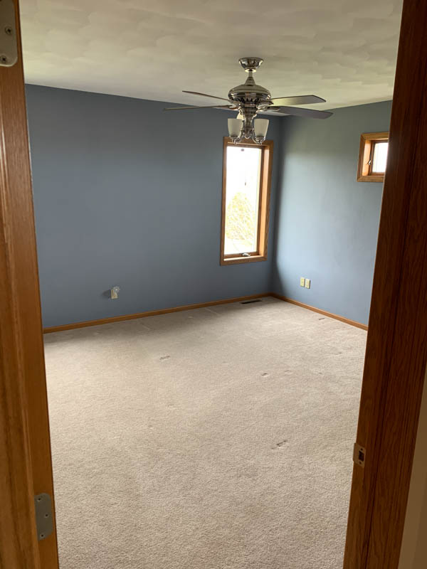 Real Estate Auction Juda WI Photos