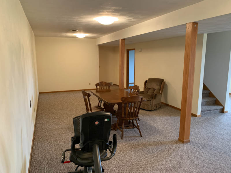 Real Estate Auction Juda WI Photos